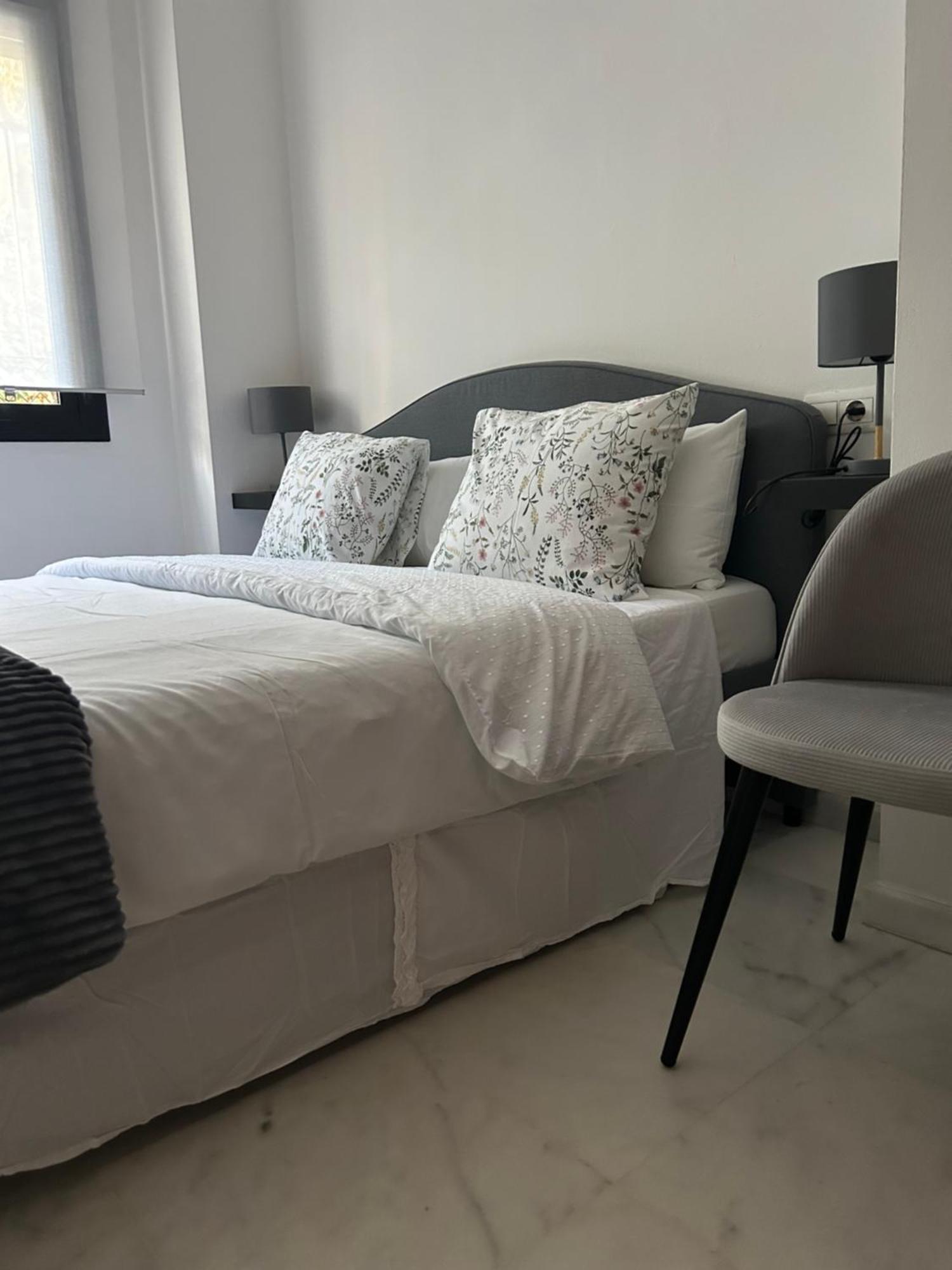 Apartamento Proximo Al Centro De 2 Dormitorios Con Piscina. Sevilla Eksteriør bilde